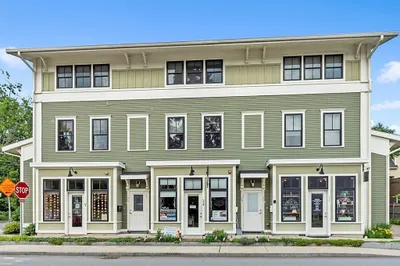 21a Spruce St