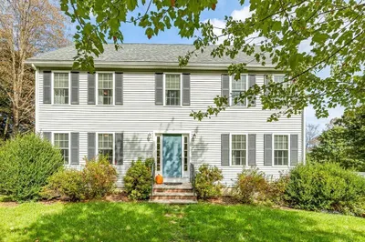 6 Railroad Ave 1