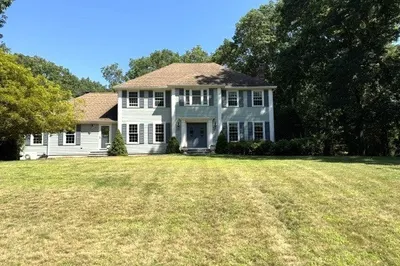 61 Carlton Ln #1 1