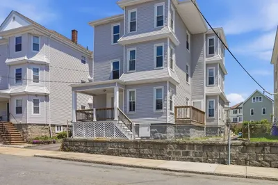196 Irving St 1