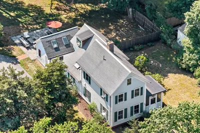 190 Belmont Road 1