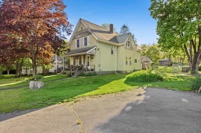 1347 Somerset Ave 1