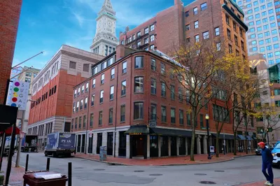 21 Merchant Row #4B 1