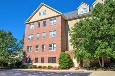 1 Powder Mill Square #107 1