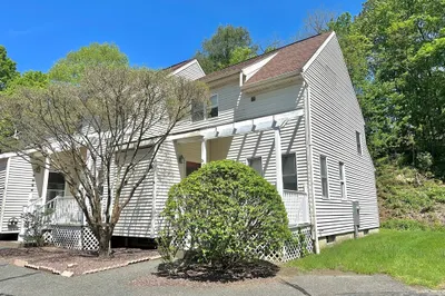 24 Cedar Glen Cir #24 1