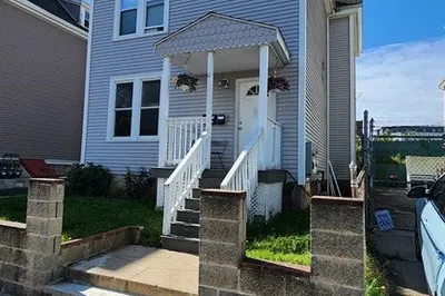 61 Clifton St #1