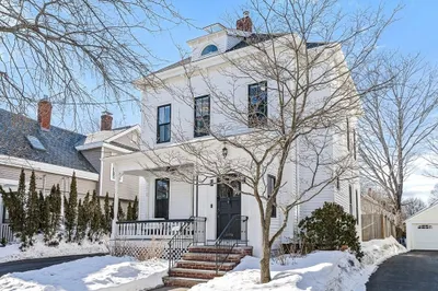 104 Cottage Street 1