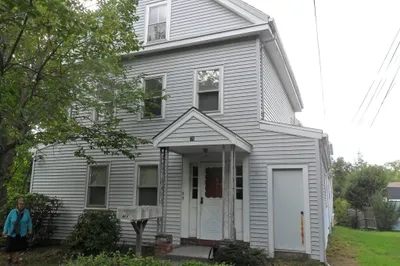 28 Spring Street #3 1