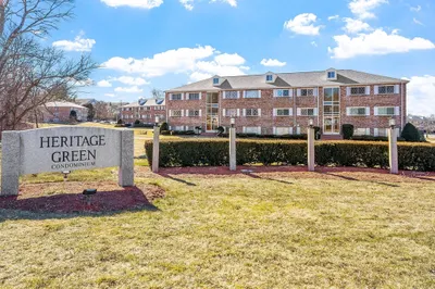 6 Fernview Ave #9