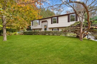 191 William Kelley Rd 1