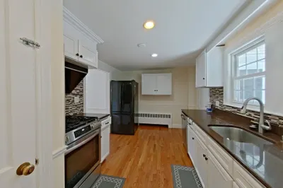 23 N Bowditch St 1