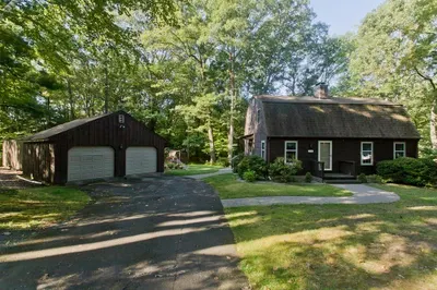 219 Vining Hill Rd 1