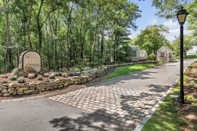 91 Hillside Dr #91 1