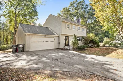 8 Boyds Ln 1
