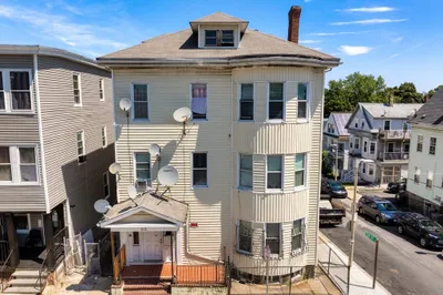 52 Mclellan Street