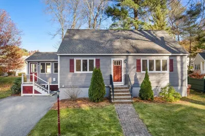 102 Montgomery Ave