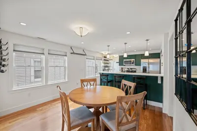 34 Knowlton St #2