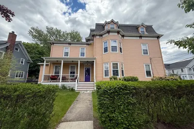 77 Fair Oaks Ave #1 1