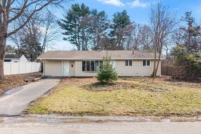 103 Stephen Dr