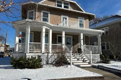 115 Winthrop St #2