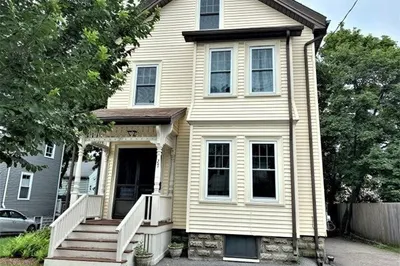 27 Franklin Street #1F