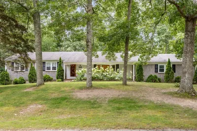 14 Sea Meadow Drive