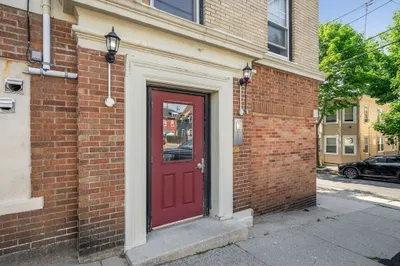 25 Roslyn St #11 1