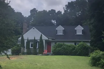 6 Merrill Road 1
