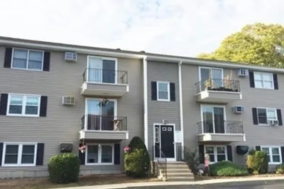 1585 Braley Rd #55 1