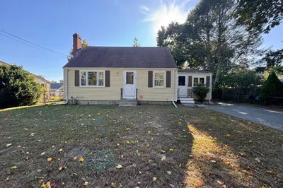 716 South St