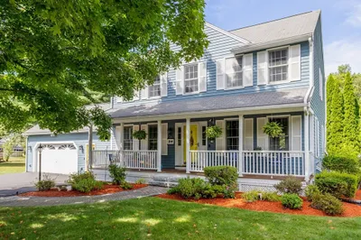 24 Starling Way 1
