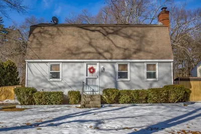 88 Senator St