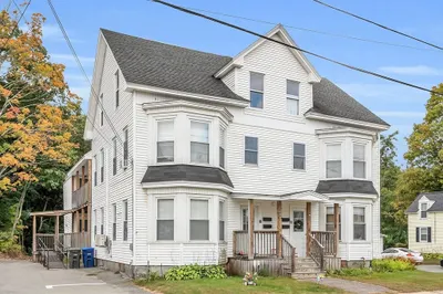 86-88 Cottage St 1