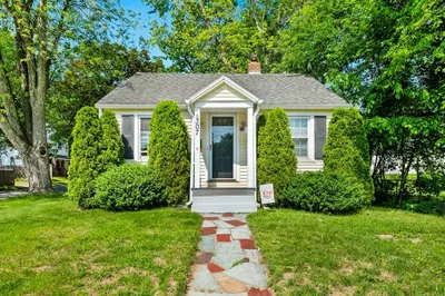307 Boutelle St