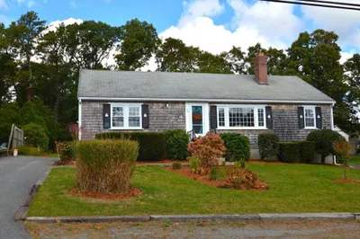 60 Hemlock Lane 1