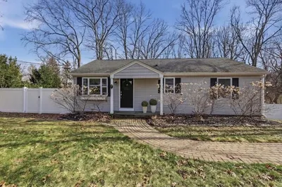7 Maplewood Road