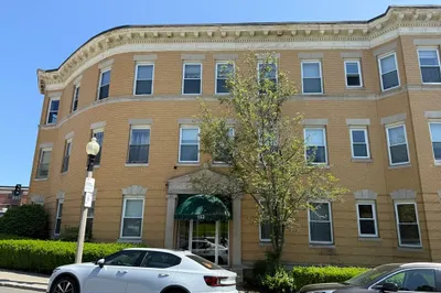 153 Chiswick Rd #3
