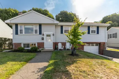 20 Francis Rd 1