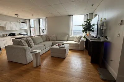 11 Lawrence Street #606 1