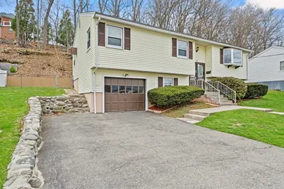 23 Buttaro Rd