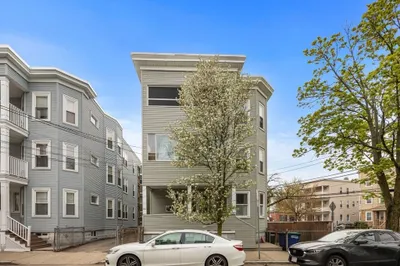 5 Magnus Ave #3