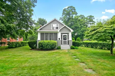 90 Lincoln Park