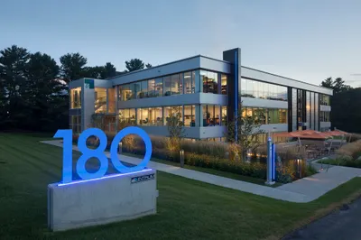 180 Wells Ave