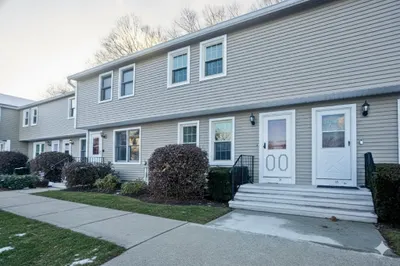 1430 Russell Rd #19 1