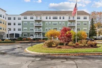 248 Main St #202