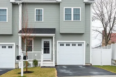 21 Bellevue Ave #1 1