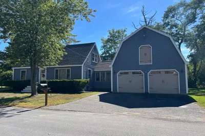 4 Brooks Road 1