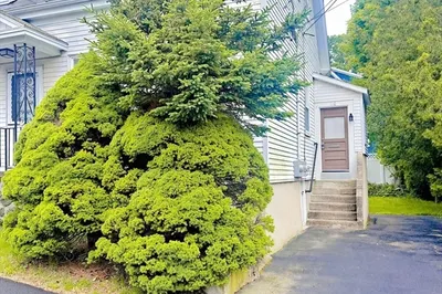 110 Bow St #1