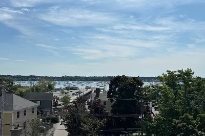 26 Becket St #3 1