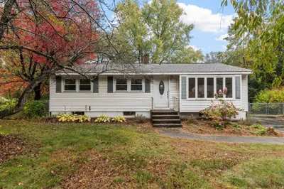 1106 Wachusett St 1